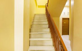 Oyo 90900 Pagi Sore Residence  2*